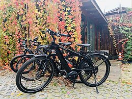 Mala Anglia Deluxe Rooms & SPA