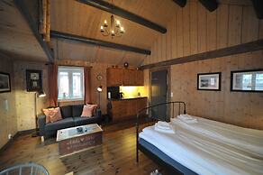 Reine Rorbuer - by Classic Norway Hotels