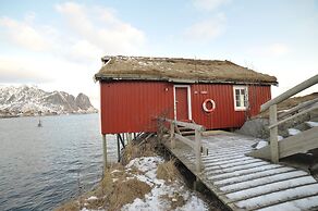 Reine Rorbuer - by Classic Norway Hotels