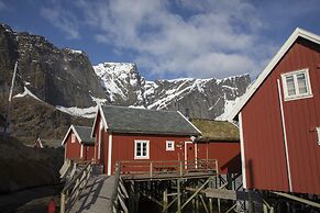 Reine Rorbuer - by Classic Norway Hotels