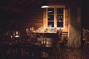 Reine Rorbuer - by Classic Norway Hotels