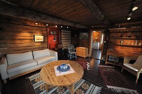 Reine Rorbuer - by Classic Norway Hotels