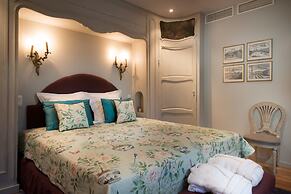 Canalside House - Luxury Guesthouse