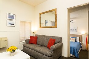 Sea View Inn at the Beach