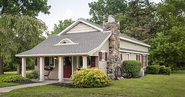 White Springs Manor a Belhurst Property