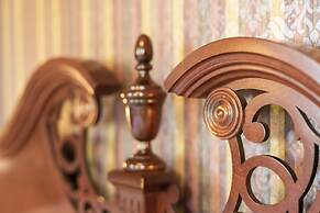 White Springs Manor a Belhurst Property