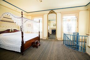 White Springs Manor a Belhurst Property