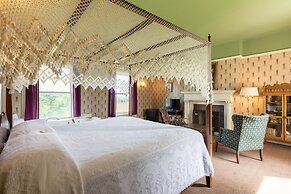 White Springs Manor a Belhurst Property