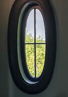 White Springs Manor a Belhurst Property