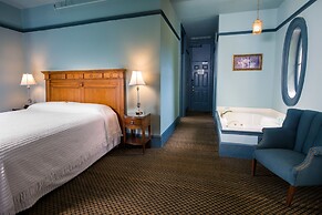 White Springs Manor a Belhurst Property