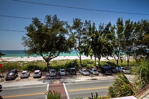 Bird's Nest Beach Townhomes