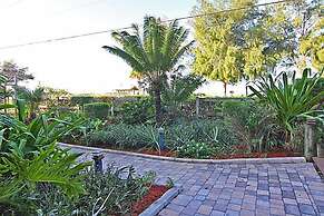 Bird's Nest Beach Townhomes