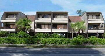 Bird's Nest Beach Townhomes