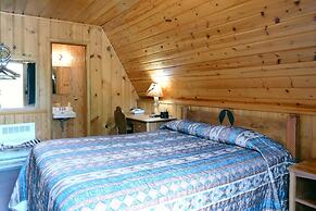Pahaska Tepee Resort
