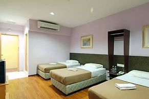 Aristo Hotel