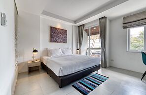 Baan Rawee Apartments