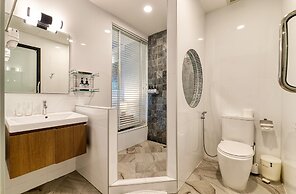 Baan Rawee Apartments