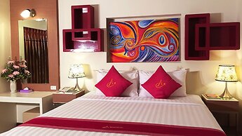 Ayara Grand Palace Hotel