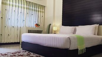 Ayara Grand Palace Hotel