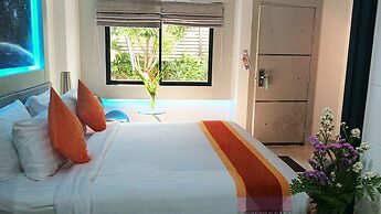 Ayara Grand Palace Hotel