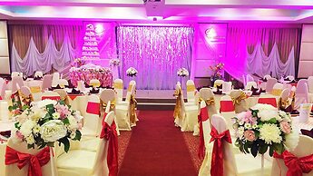 Ayara Grand Palace Hotel