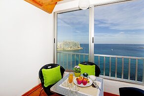 Spinola Bay Apartment by Getaways Malta