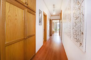 Spinola Bay Apartment by Getaways Malta