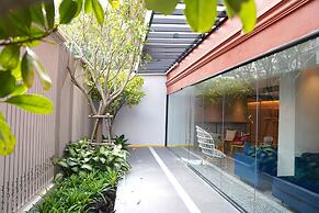 Viewplace Mansion