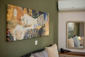 Koxyli Village Studios & Apartments