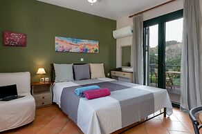 Koxyli Village Studios & Apartments