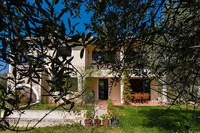 Koxyli Village Studios & Apartments