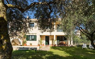 Koxyli Village Studios & Apartments