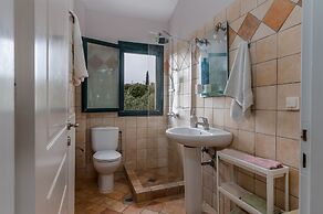 Koxyli Village Studios & Apartments