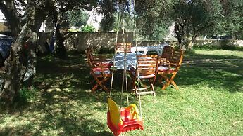 Koxyli Village Studios & Apartments