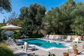 Koxyli Village Studios & Apartments