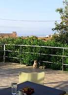 Monachus Monachus Apartments