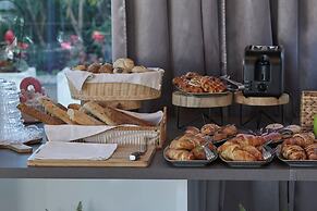 Boutique Hotel Life