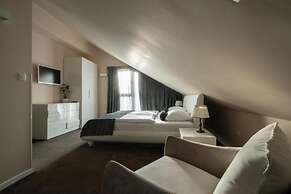 Boutique Hotel Life