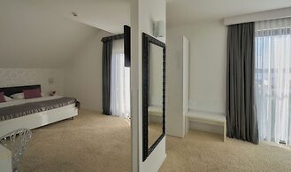 Boutique Hotel Life