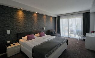 Boutique Hotel Life