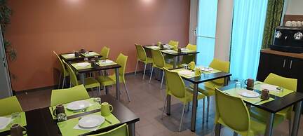  Kosy Aparthotel Campus del Sol Esplanade