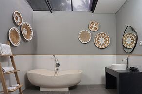 Jambuluwuk Oceano Resort Gili Trawangan