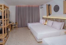 Jambuluwuk Oceano Resort Gili Trawangan