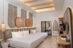 Jambuluwuk Oceano Resort Gili Trawangan