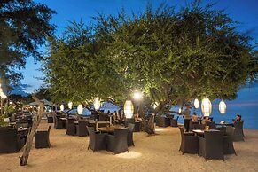 Jambuluwuk Oceano Resort Gili Trawangan