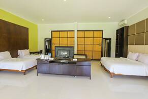 Jambuluwuk Oceano Resort Gili Trawangan