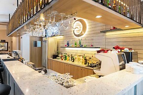 Jambuluwuk Oceano Resort Gili Trawangan