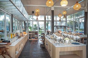 Jambuluwuk Oceano Resort Gili Trawangan