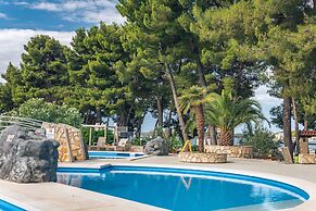 Matilde Beach Resort