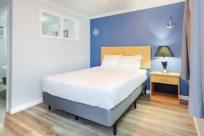 Marguerite Motel
